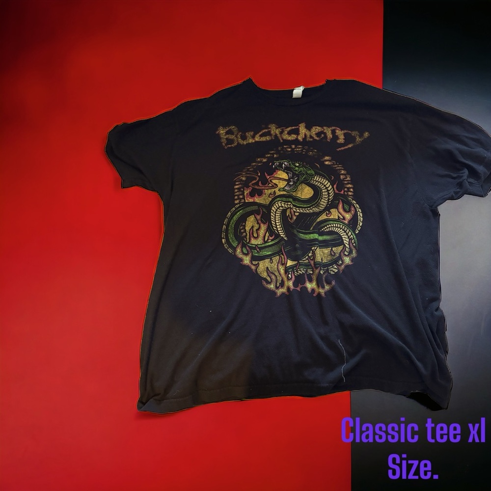 Buck cherry concert tee xl size